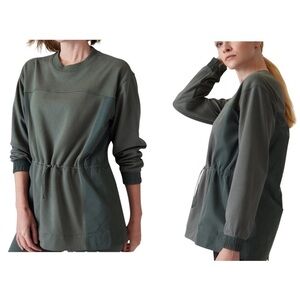 ATHLETA TRIUMPH HYBRID CREWNECK SWEATSHIRT NWOT XS OVERSIZED GORPCORE ATHLEISURE